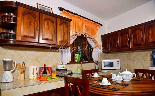 Kings Villa, Забронировать Вилла Виллы Мартара, Вилла