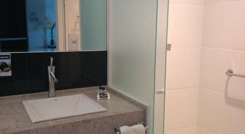 Passer Hotel, Забронировать Отель Ленсойс-Паулиста штат Сан-Паулу