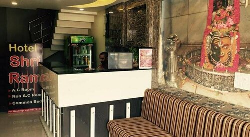 Hotel Shree Ram, Забронировать Отель Дхар штат Мадхья-Прадеш
