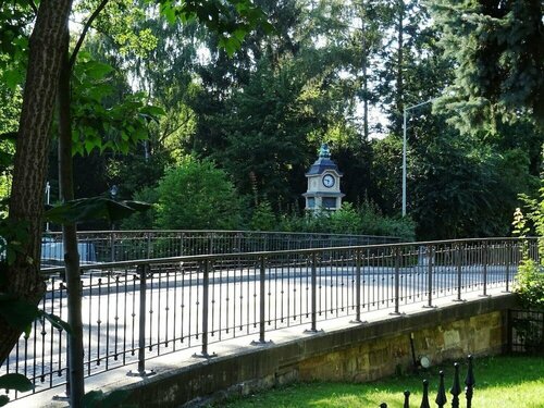 Alte Kelterei, Забронировать Отель Отели Дрездена с парковкой, рядом с Торговый центр Kaufpark Dresden, Парковка
