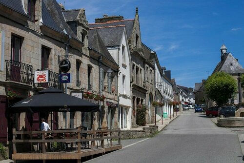 Aux Sabots Rouges, Book Hotel  