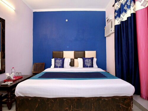 Oyo 10012 Hotel Dream Connect, Забронировать Отель Отели Чандигарх 3 звезды, 3*