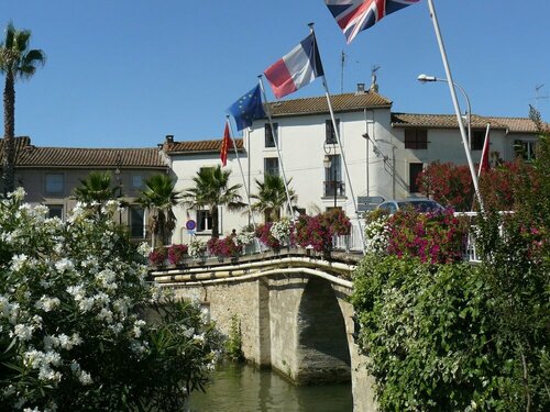 Maison du Canal, Book Bed and Breakfast Hoteller i Canal du Midi med parkering, Parkering