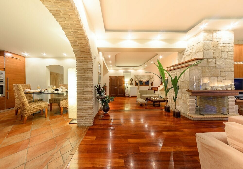 Ark Luxury & Private Villa