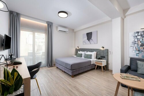 Enattica Suites, Забронировать Отель Афины Острова Саронического залива - Аттика, рядом с Instituto Cervantes