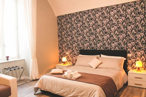 Leggende Napoletane Rooms, Забронировать Отель Отели Неаполя с завтраком, рядом с Народная площадь, Завтраки