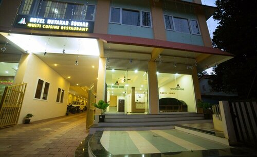 Hotel Wayanad Square, Забронировать Отель Велламундра штат Керала
