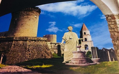 Gesualdo da Venosa, Buchen Sie Hotel Venosa Basilikata