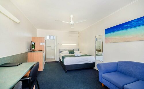 Beach House Motel, Réserver Motel The Strand Queensland