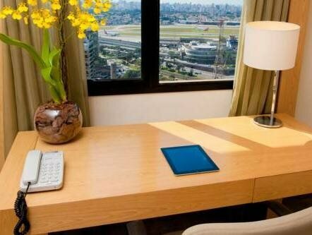Esuites Congonhas, Забронировать Отель Отели Кампо-Белу по системе «всё включено», Всё включено