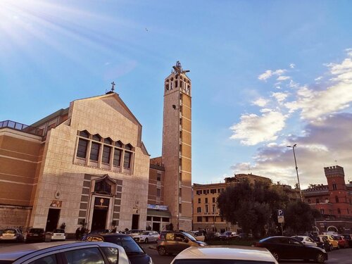 St. Anthony Guest House, Prenota Affittacamere Hotel a Lazio con parcheggio, Parcheggio