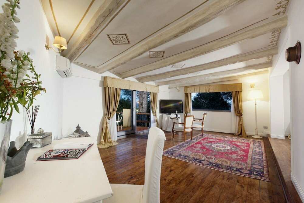 Villa delle Fontane