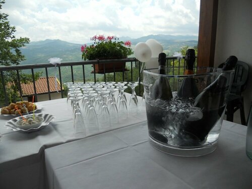 Casa-Albergo Tiroasegno, Book Pension Hoteller i Majella med morgenmad, Morgenmad