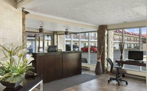 Saskatoon Thriftlodge, Prenota Hotel Hotel a Saskatchewan con parcheggio, Parcheggio