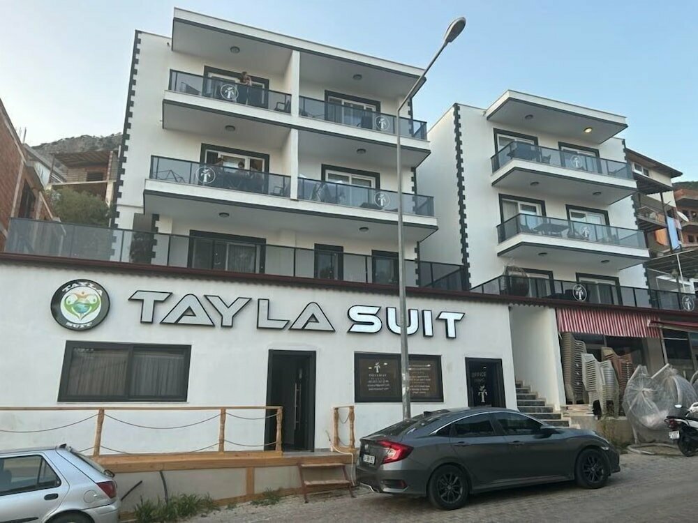 TAYLA SUİT