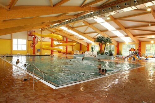 Sporthotel Neuruppin - Apartmenthaus mit Ferienwohnungen, Забронировать Апартаменты/квартира Отели в центре Нойруппин, в центре, Парковка