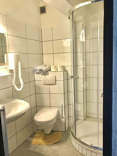 Hotel Terminus, Забронировать Отель Отели Майнца с парковкой, рядом с Музей карнавала Майнц, Парковка