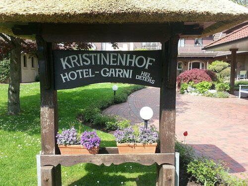 Hotel Garni Kristinenhof, Забронировать Отель Бад-Цвишенан East Frisia