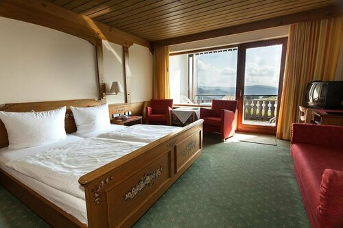 Hotel Sonnenalm, Забронировать Отель Лёррах 
