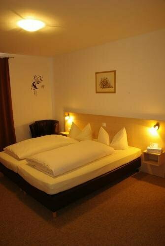 Gasthof - Hotel Erber, Reservar Hotel Sinzing 