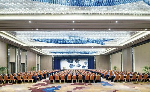 Crowne Plaza Tianjin Jinnan by IHG, Забронировать Отель Цзиньнань Тяньцзинь