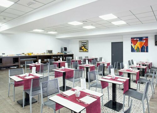 Hotel Zentral Parque, Забронировать Отель Вальядолид Valladolid Province