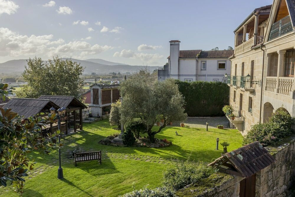 A Casa Antiga do Monte Apartamentos Turísticos - Pontecesures