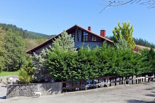 Hotel Antsotegi, Book Hotel Etxebarria 