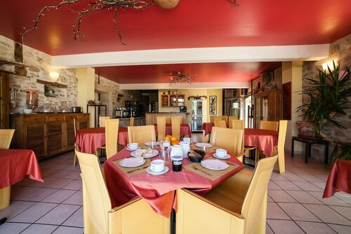 Hôtel Restaurant Le Mûrier de Viels - Grand Figeac, Забронировать Отель Фижак Lot Valley