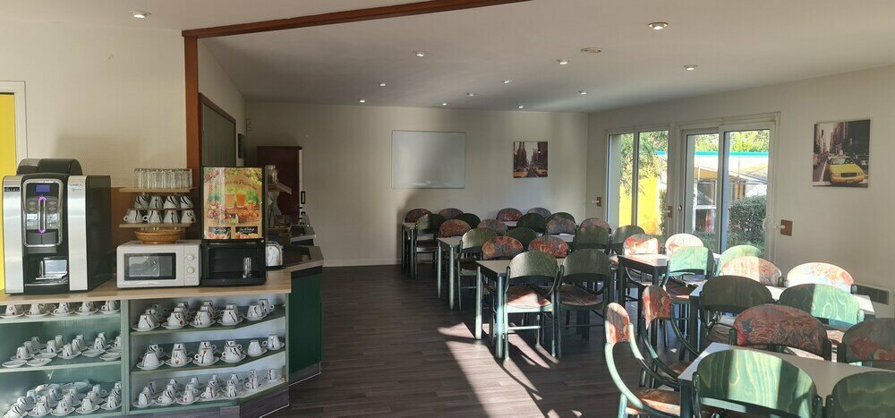 Fasthotel Macon Nord - Macon Hotel