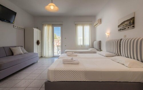 Aeolis Hotel, Rezervați Hotel Adamas Milos