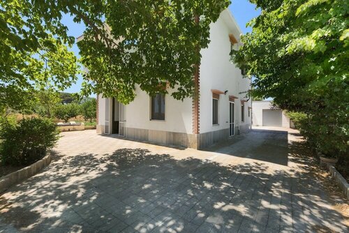 Villa dei Primi, Брондау Вилла Matino қаласындағы коттеждер, Коттедж