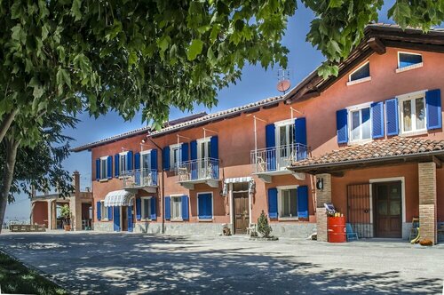 B&B La Buonora, Boek Bed and Breakfast Piemonte Hotels met Parkeerplaats, Parkeren
