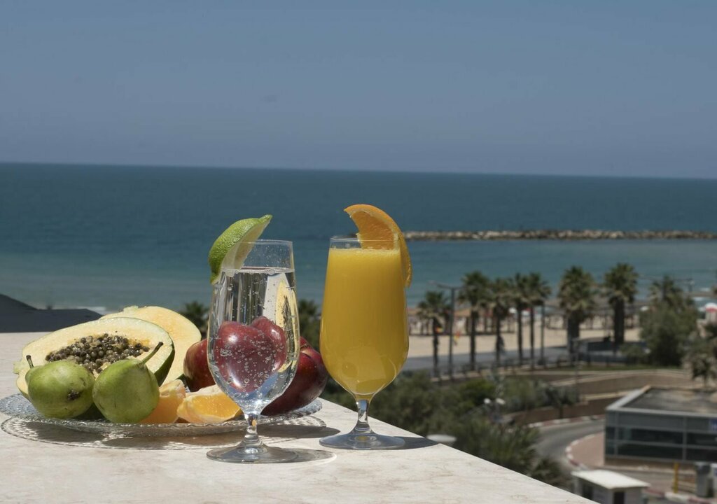 Tlv 88 Sea Hotel