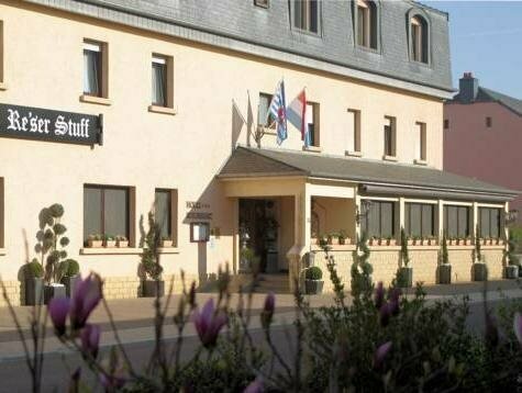 Hotel Re'ser Stuff, Book Hotel Roeser 