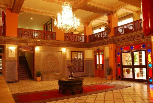 Hotel Nouzha, Забронировать Отель Отели Феса с питанием, рядом с C.C.I.S Fes, Пансион