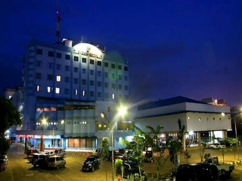 Furaya Hotel, Varaa Hotelli Edulliset hotellit Pekanbaru:ssä