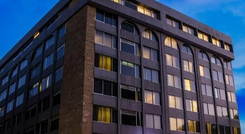 Hotel Plaza Génova Centro, Забронировать Отель Гвадалахара Халиско, рядом с Centros Joyeros