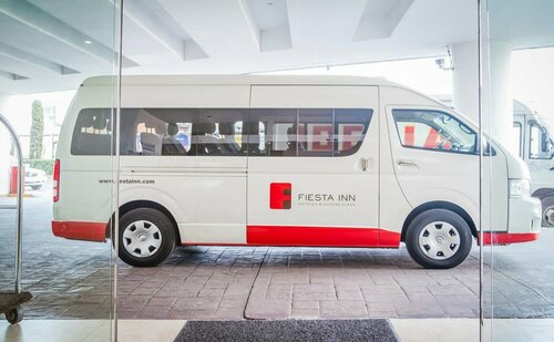 Fiesta Inn Puebla Finsa, Rezervasyon Otel Puebla otoparklı oteller, Otopark