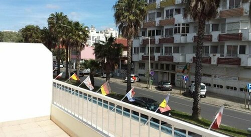 Hotel Residencial Colibri, Забронировать Отель Кошта-да-Капарика Costa Azul