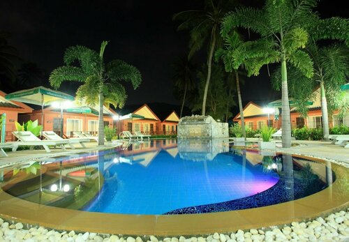 Andaman Seaside Resort Bangtao Beach, Забронировать Курортный отель Пляж Банг Тао Пхукет