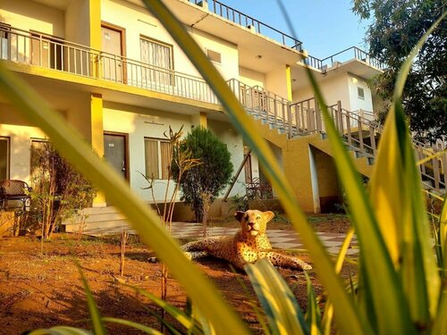 Gir Jungle Lodge, Забронировать Отель Недорогие отели штата Гуджарата, недорогие
