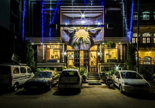 The Suncourt Hotel Yatri, Забронировать Отель Недорогие отели Нью-Дели, недорого