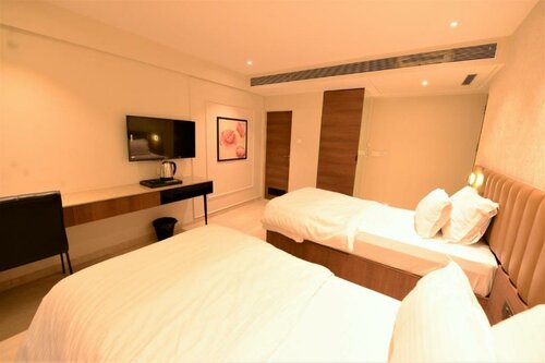 Anupam Hotel, Забронировать Отель Отели штата Махараштры 3 звезды, 3*