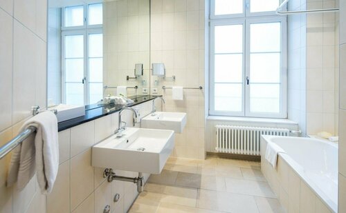Hotel Schweizerhof Basel, Забронировать Отель Отели Базеля 3 звезды, рядом с Музей Антиквариата и коллекция Людвига, 3*