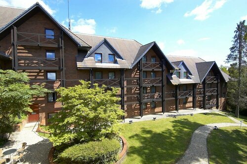 DoubleTree by Hilton Southampton, Забронировать Отель Отели High Weald с парковкой, Парковка