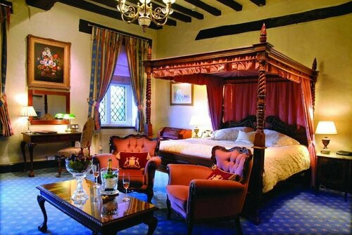 Albright Hussey Manor, Забронировать Отель Шрусбери Шропшир
