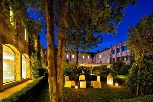 Hotel Cenacolo Assisi, Prenota Hotel Hotel a Assisi con piscina, Piscina