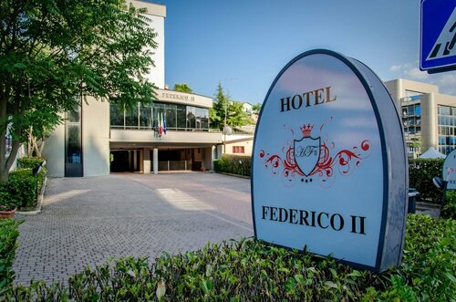 Hotel Federico II, Забронировать Отель Л'Акуила Гран-Сассо