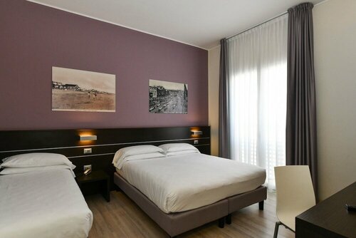 Hotel Ivana, Забронировать Отель Лидо ди Езоло Riviera Ovest
